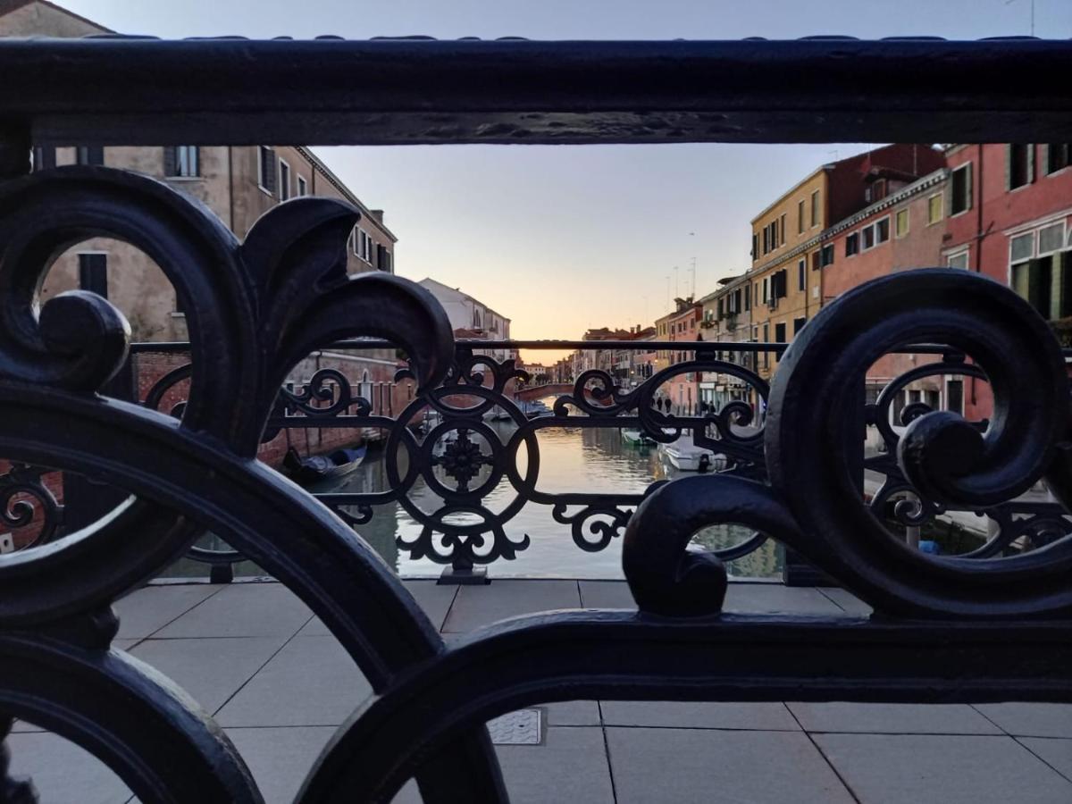 Lovely Venice Ngoại thất bức ảnh